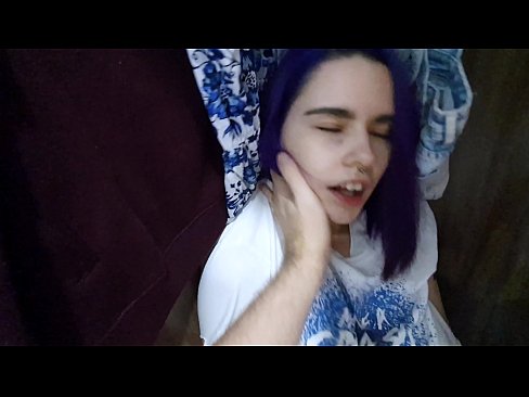 ❤️ Ri arabinrin mi ninu kọlọfin ati ṣe iranlọwọ fun u pẹlu ️ Ohun onihoho didara